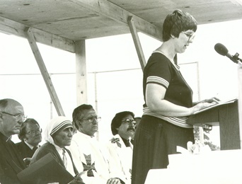 S Carol Kaucic and Mother Teresa 1982 S Carol Kaucic and Mother Teresa 1982